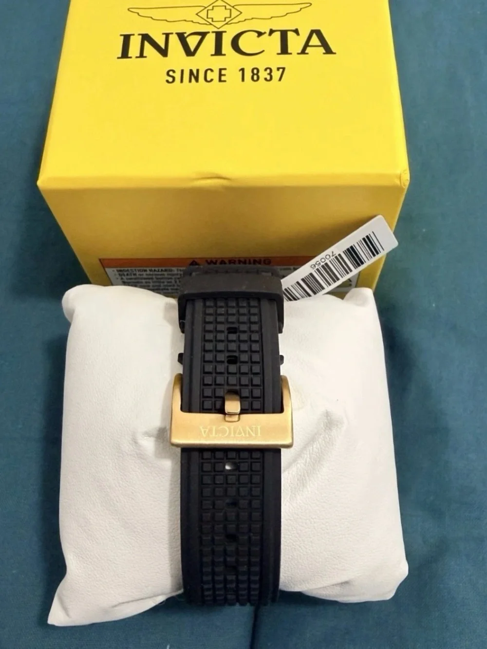 Invicta Speedway Rim 70056 Men's 46mm Gold Black Quartz Silicone Watch New